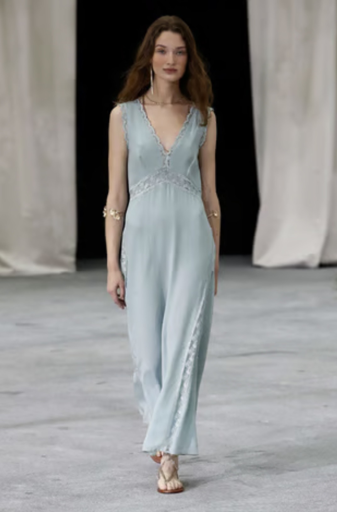 Hoss Intropia Sage Lace-Trim Midi Dress — thumbnail 2